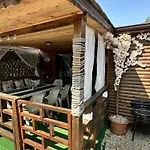 Camping еко къщи еко